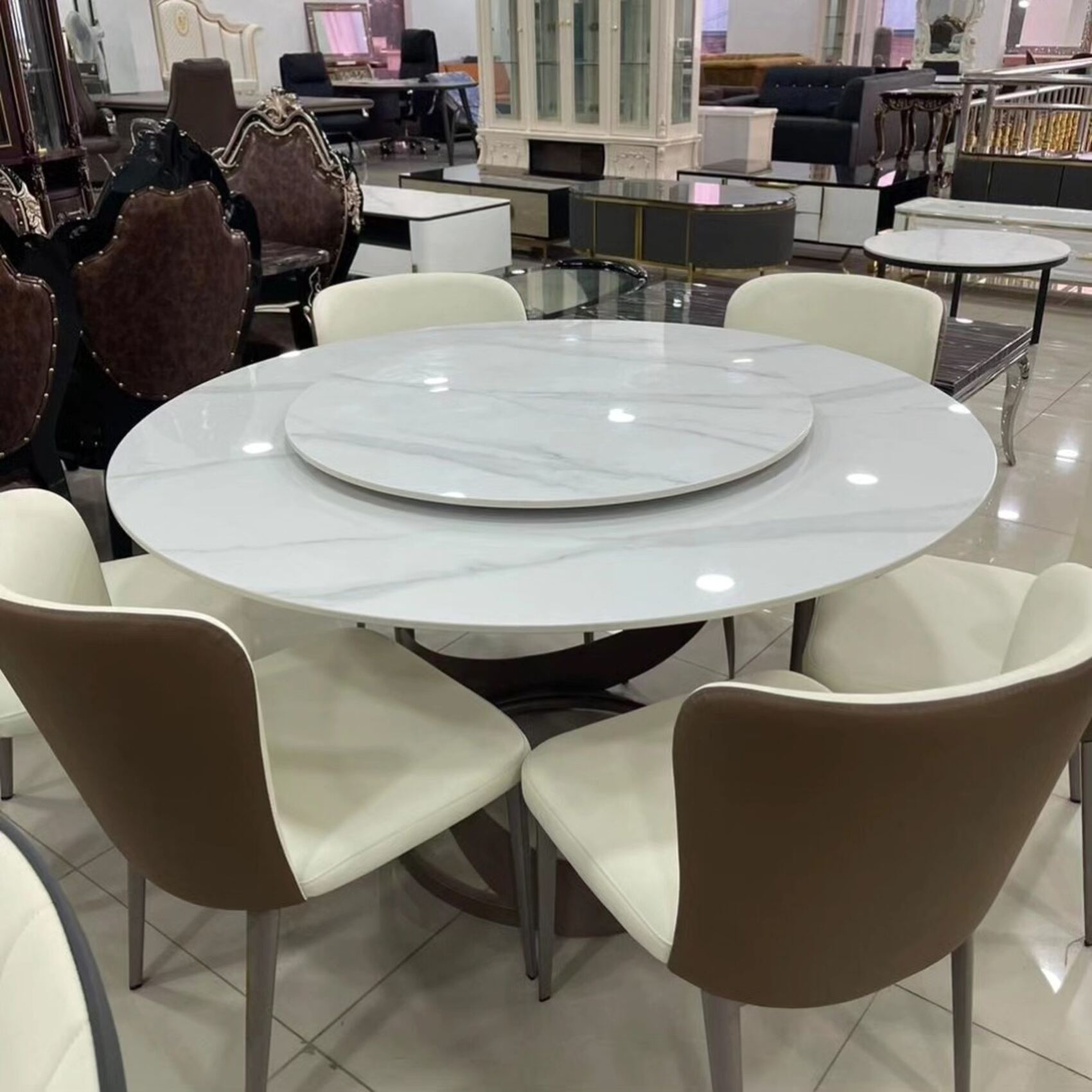 Dining detail